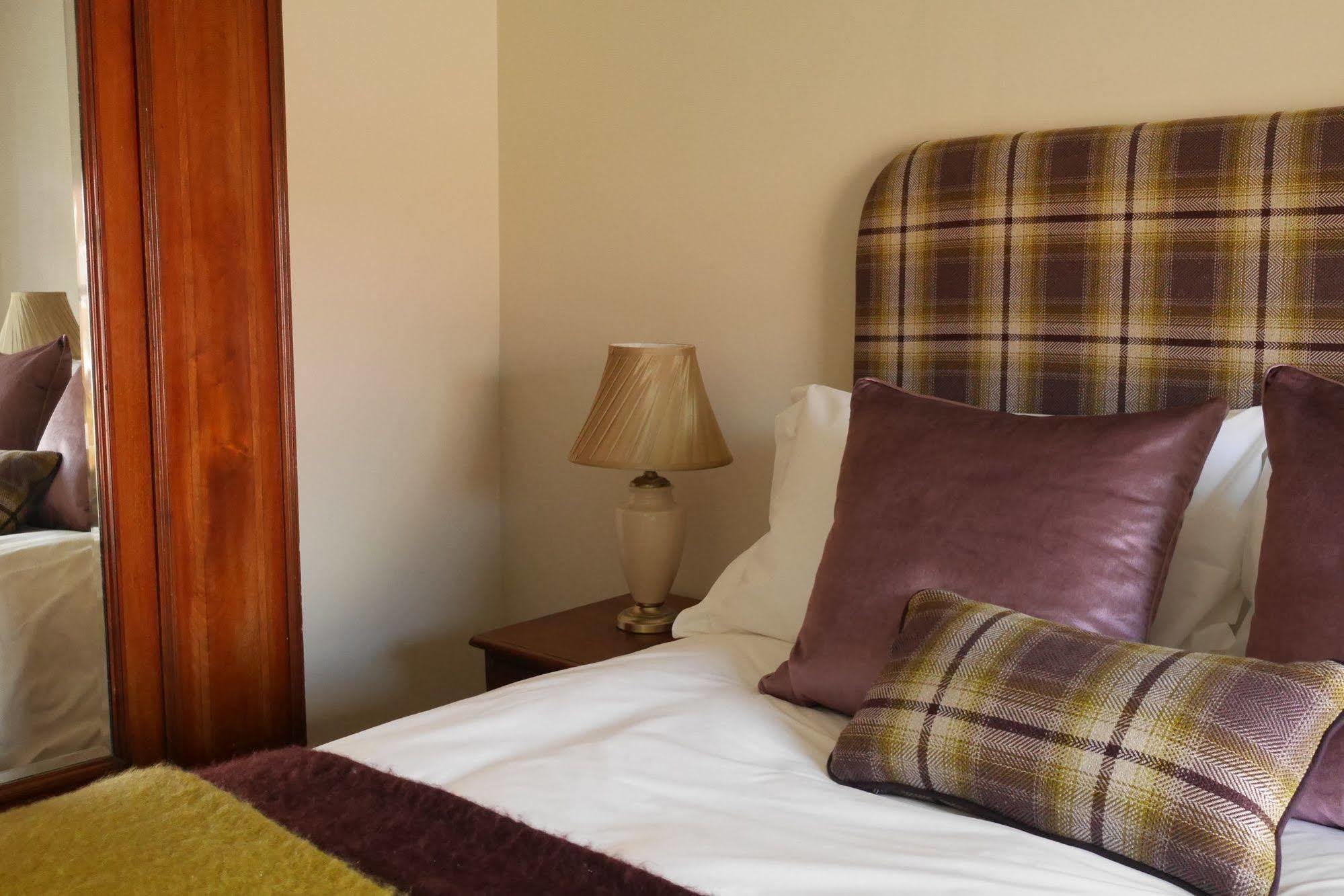 The Greyhound Inn Wantage Dış mekan fotoğraf