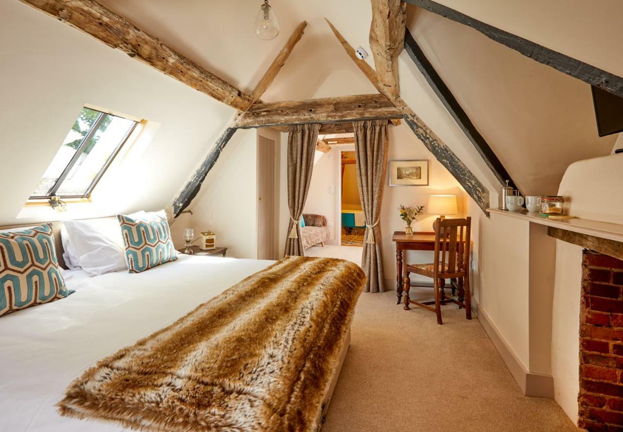 The Greyhound Inn Wantage Dış mekan fotoğraf