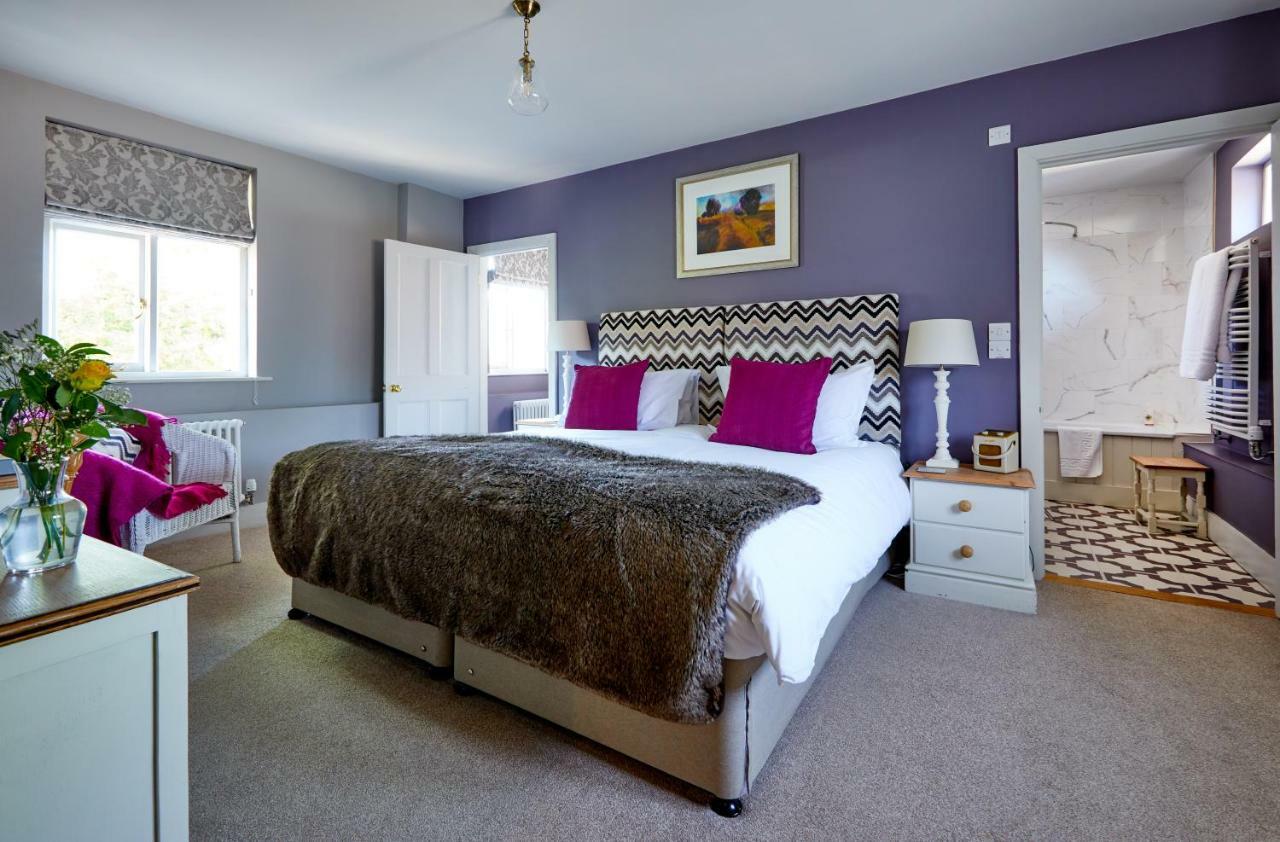 The Greyhound Inn Wantage Dış mekan fotoğraf
