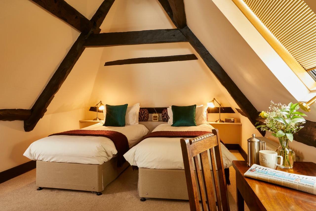 The Greyhound Inn Wantage Dış mekan fotoğraf